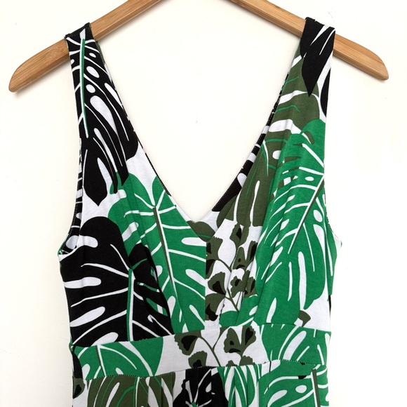 BANANA REPUBLIC Factory Botanical Print V-Neck Maxi Dress, Size XS - Picture 6 of 8